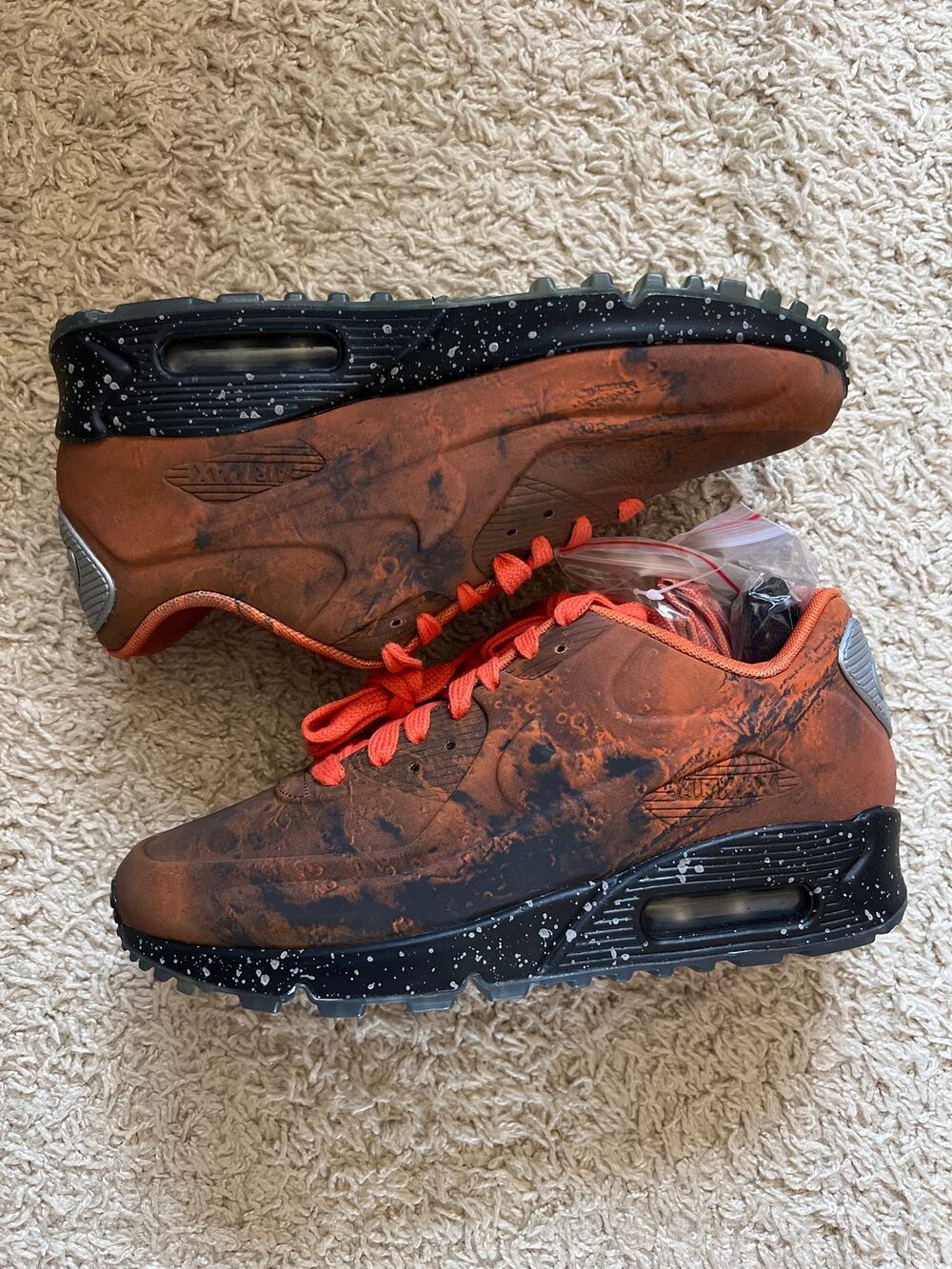 Nike Airmax 90 QS Mars Landing Size 4.5 US Men’s